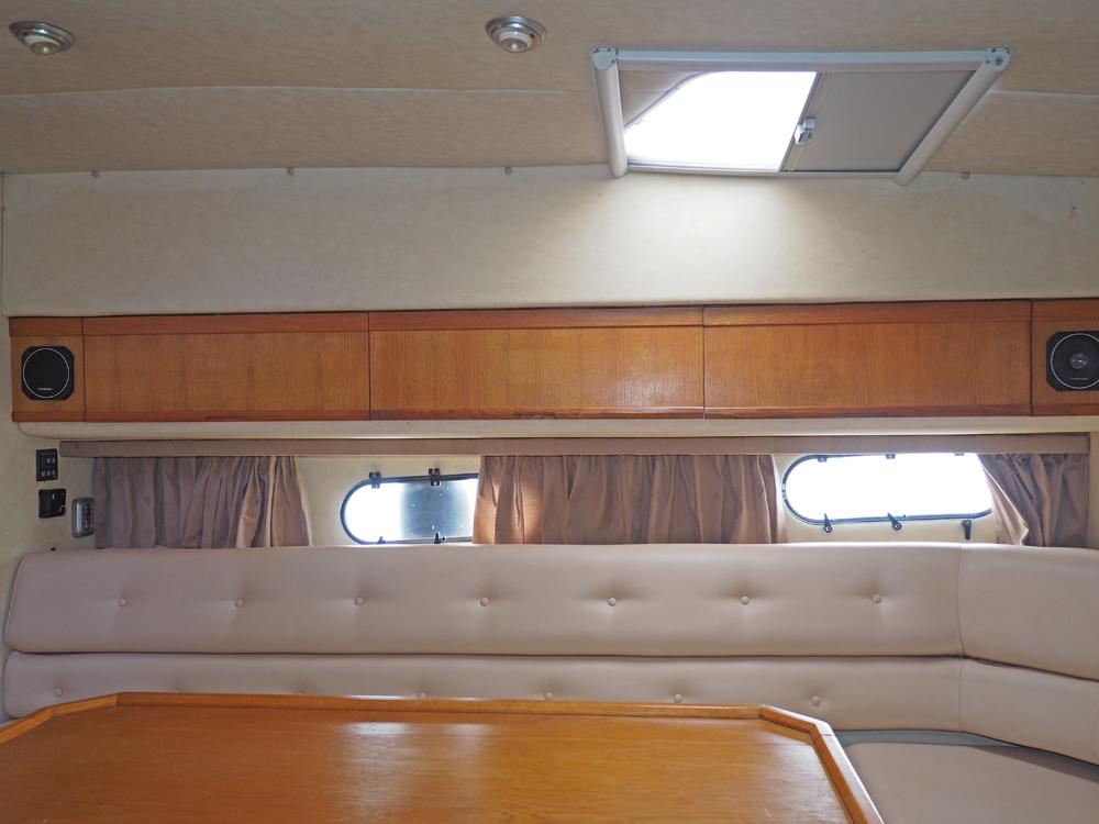 Salon, Innenausstattung